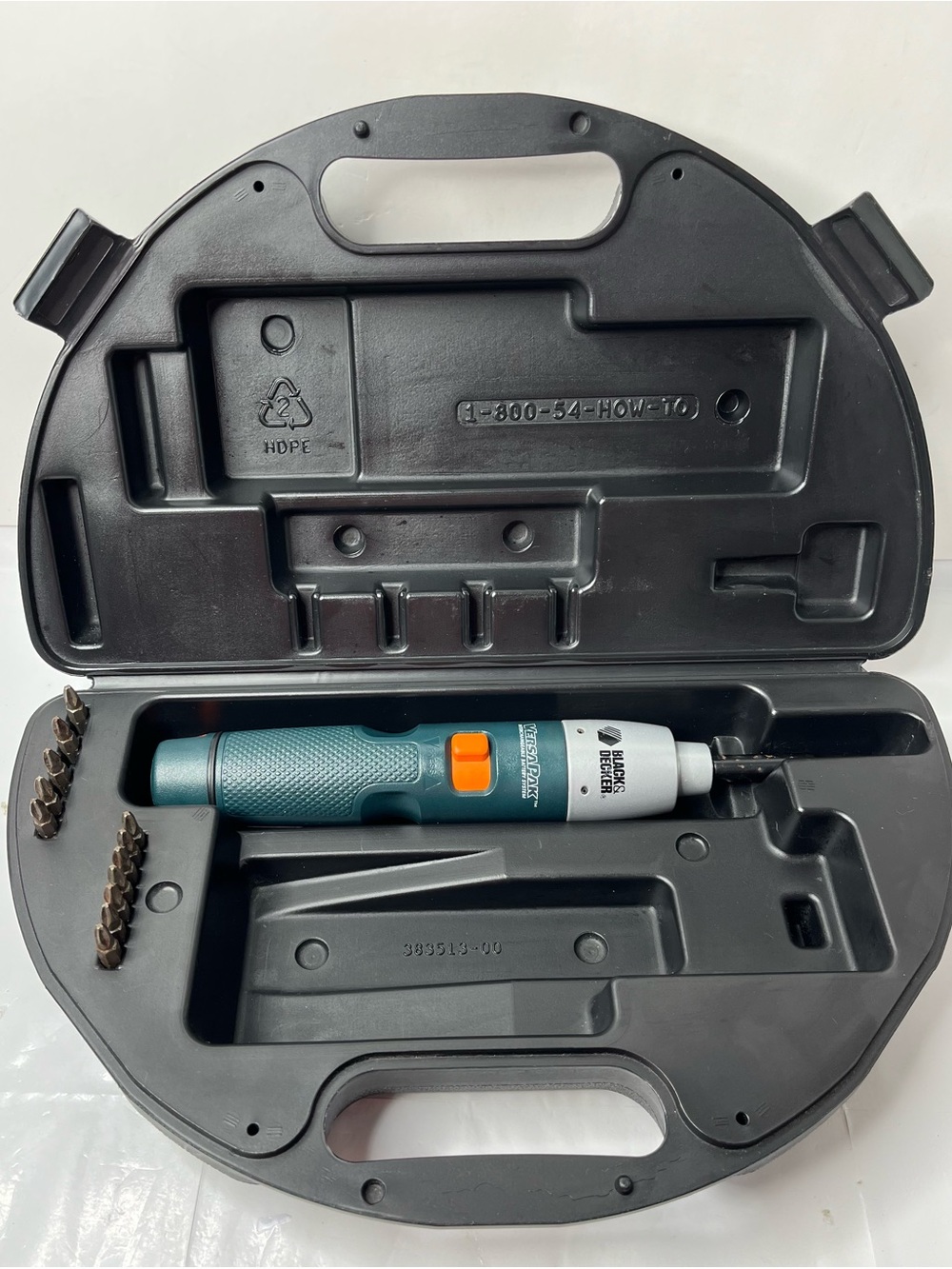 Black & Decker VersaPak Cordless Screwdriver With Hard Case & Bits